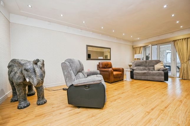 Aldwych Road, Merseyside photo 3