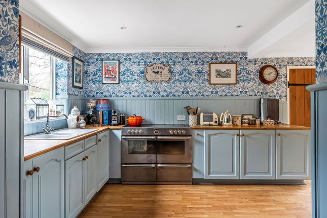 Walnut Tree Cottage, Stick Hill, Edenbridge photo 3