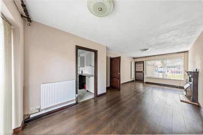 36 Mapplewell Crescent, Warrington photo 4