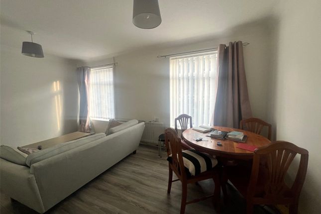 4, Woodside Avenue, Durham photo 3