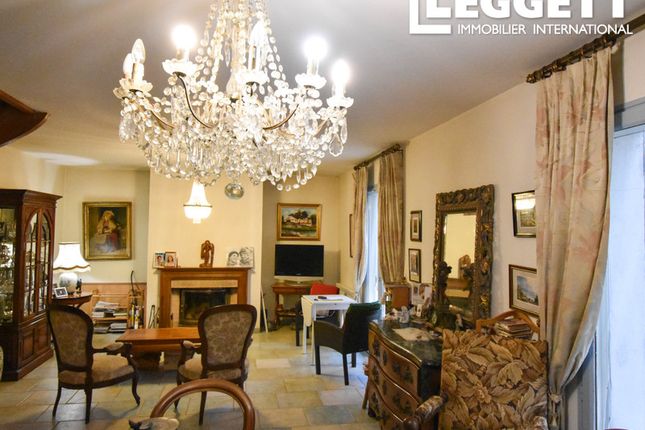 Villa for sale in Gignac, Lot, Occitanie