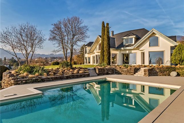 Villa for sale in Montreux, Riviera, Vaud, Switzerland