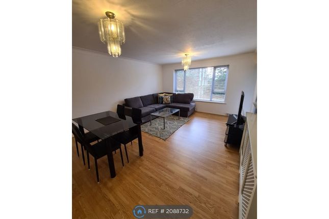 Thumbnail Flat to rent in Moss Hall Gove, London