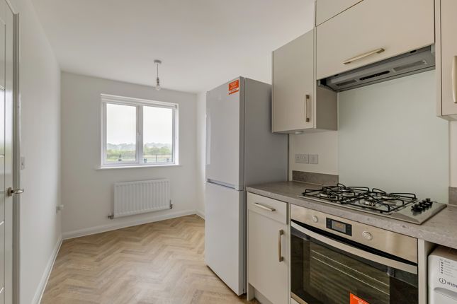 9 ibis street - Wyatt RL flatfair, Leaf Living at Peters Village, Wouldham, Kent, ME1, Wouldham photo 4