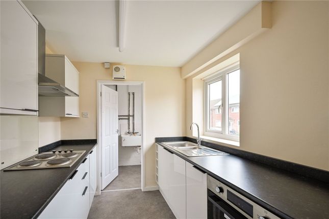 5, Embry Avenue, Staffordshire photo 2