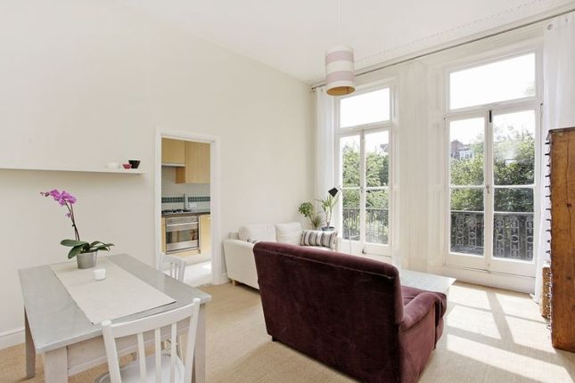 Flat to rent in Randolph Avenue, Maida Vale