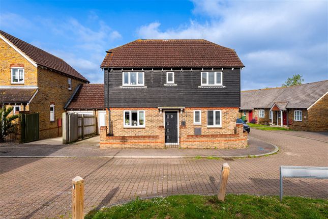 Thumbnail Detached house for sale in Mansfield Drive, Iwade, Sittingbourne
