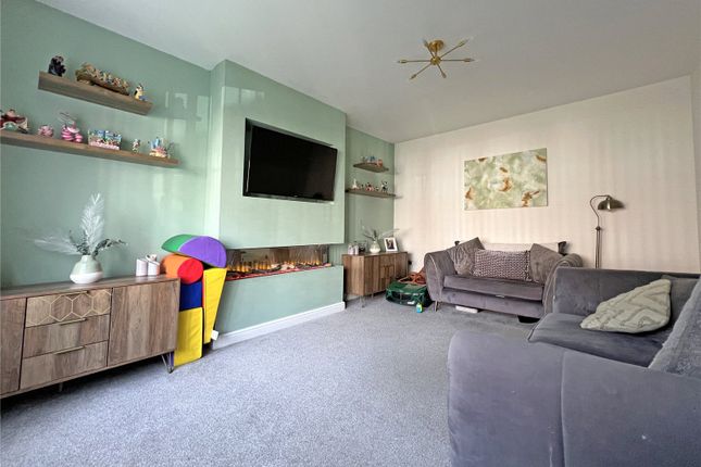 2, Beddows Close, Telford photo 3