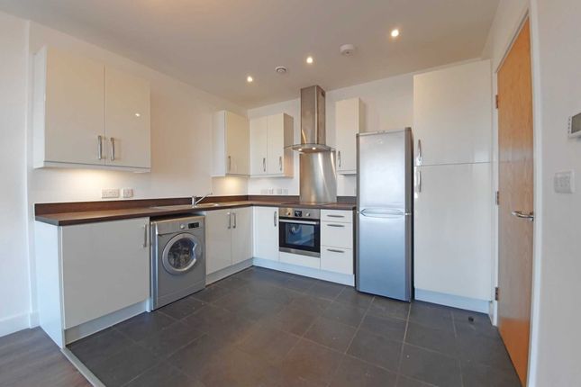 105, Zephyr Court, Ipswich photo 3