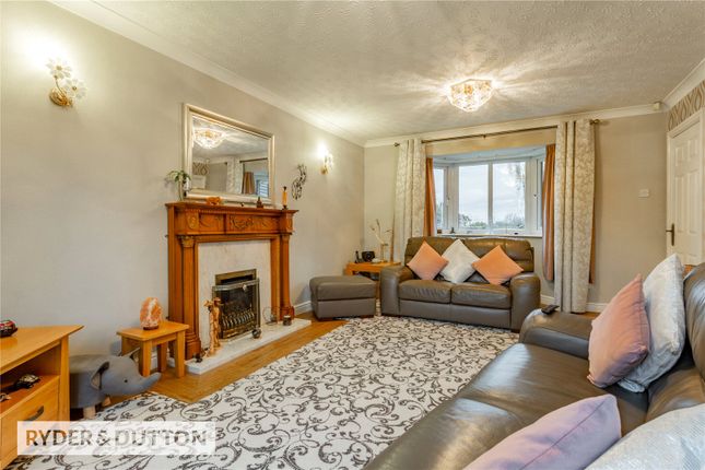 22, Farmstead Close, Failsworth photo 3