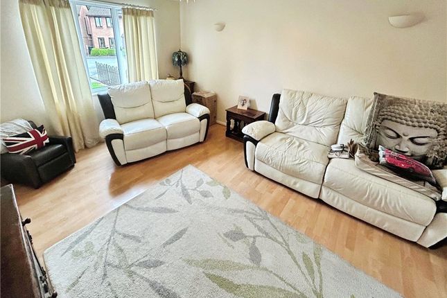 34, Clydesdale Way, Southampton photo 3