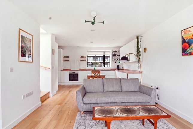 39A, Solar Avenue, Leeds photo 3