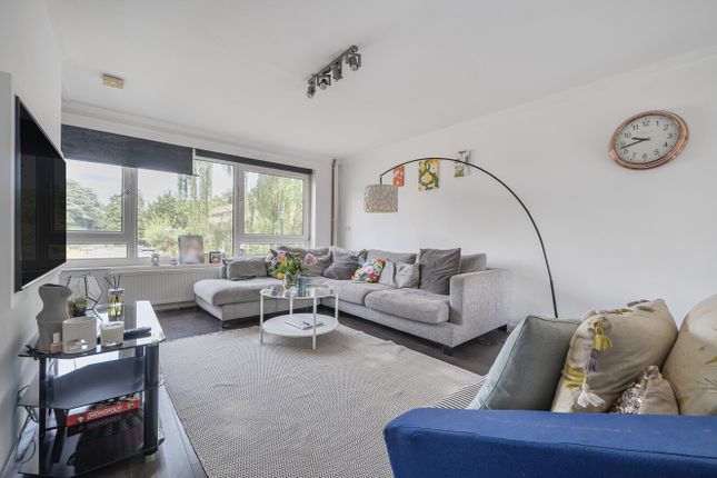 1313651-2-685c175...