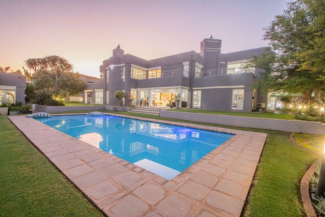 Thumbnail Detached house for sale in 184 Gleneagles Drive, Silver Lakes Golf Estate, Pretoria, Gauteng, South Africa