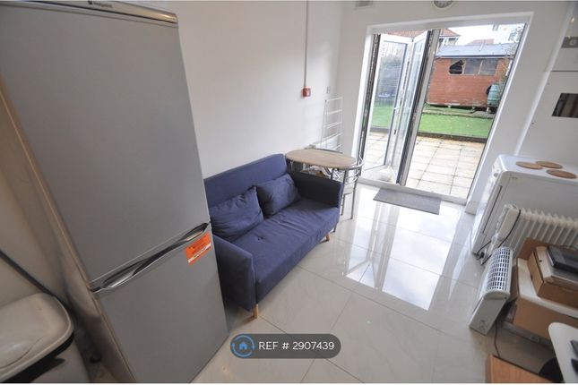 Tristram Road, Bromley photo 3