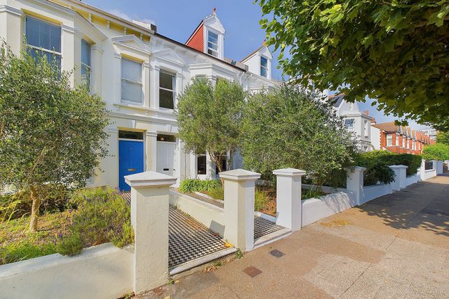 Thumbnail Terraced house to rent in Walsingham Road, Hove