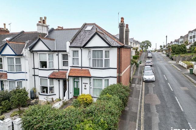 Thumbnail Flat for sale in Reddenhill Road, Torquay