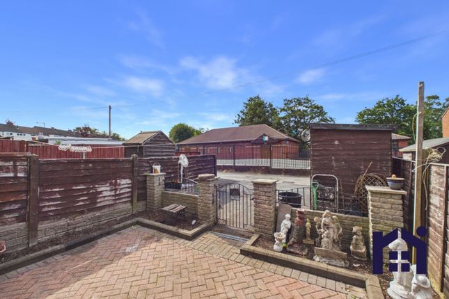 313 Golden Hill Lane, Leyland photo 4