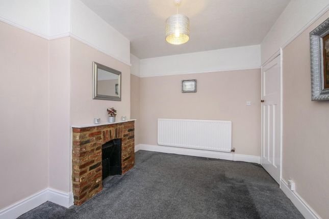 226, Tang Hall Lane, York photo 4
