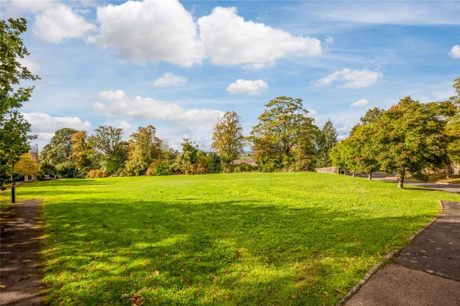 14, Norton Park, Chipping Norton photo 3