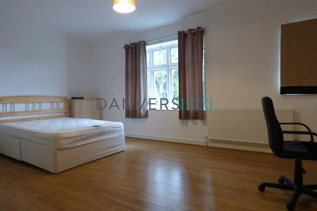 Westcotes Drive, Leicester photo 4