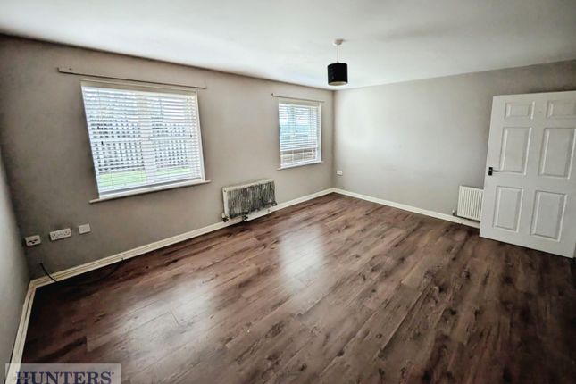 2, Burdon Court, Horden photo 5