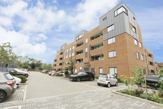 Thumbnail Flat to rent in Appelbee Place, Artisan Place, Harrow