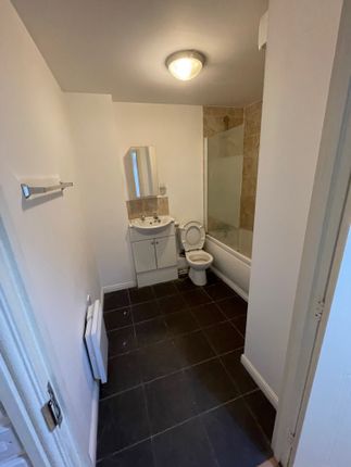 16, Stafford Keep, Aylesbury photo 3