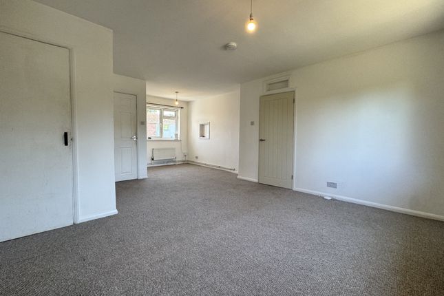 27, Parkers Close, Totnes photo 3