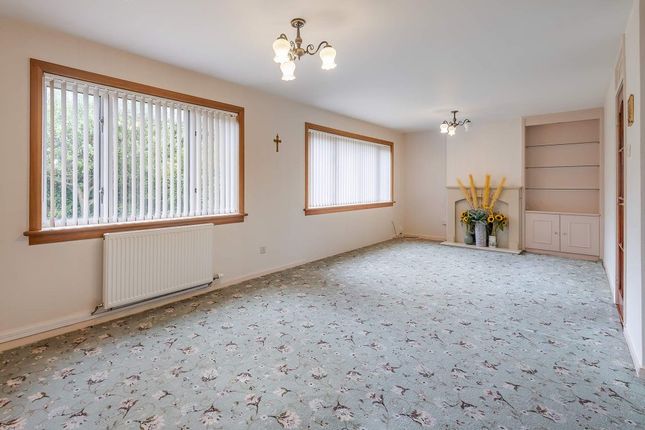 45, Garry Walk, Livingston photo 4