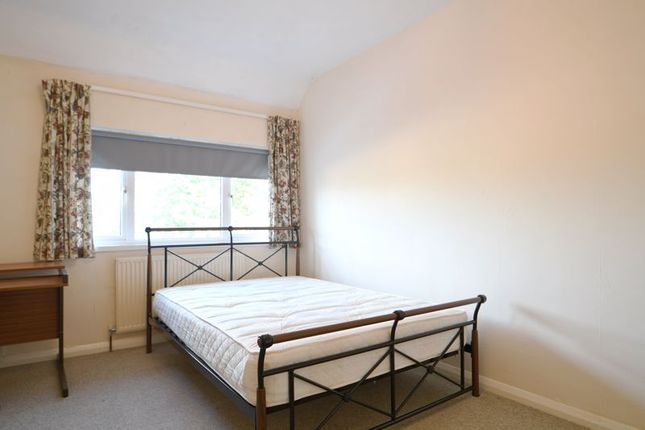 Room to rent in Ingham Drive, Brighton