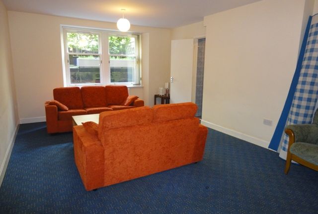Flat to rent in Bower Street, Glasgow