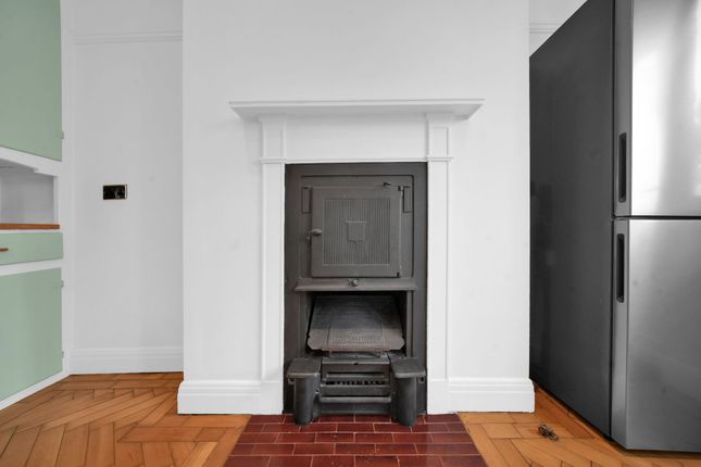 Flat 6, Crosby House Crosby Road, London photo 2
