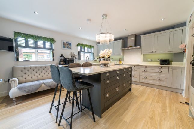16, Pennycress Gardens, Cheltenham photo 4