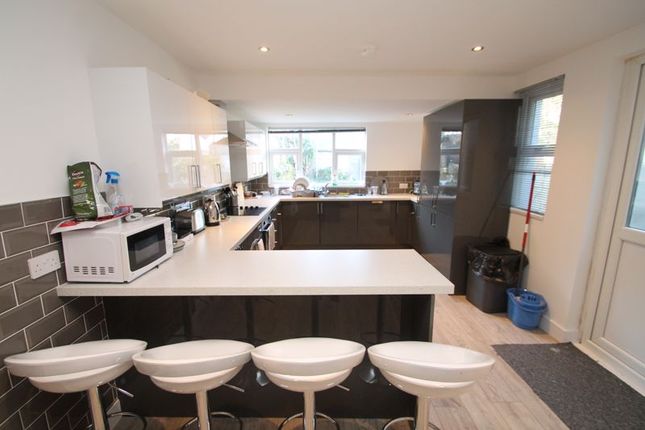 Malefant Street, Cardiff photo 2