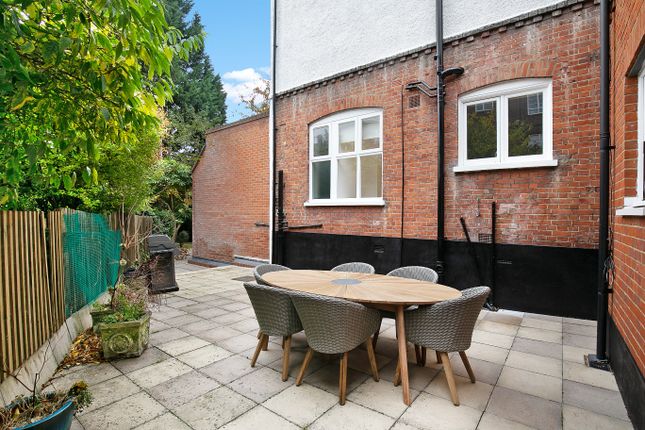 Bracknell Gardens, Bracknell Road photo 4