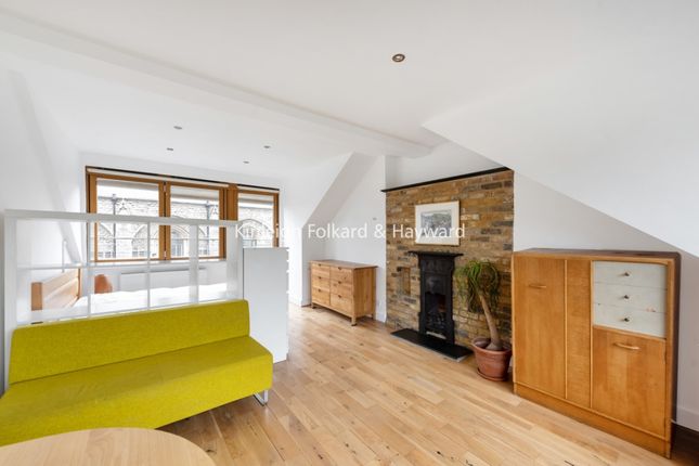 Thumbnail Studio to rent in Savernake Road, London