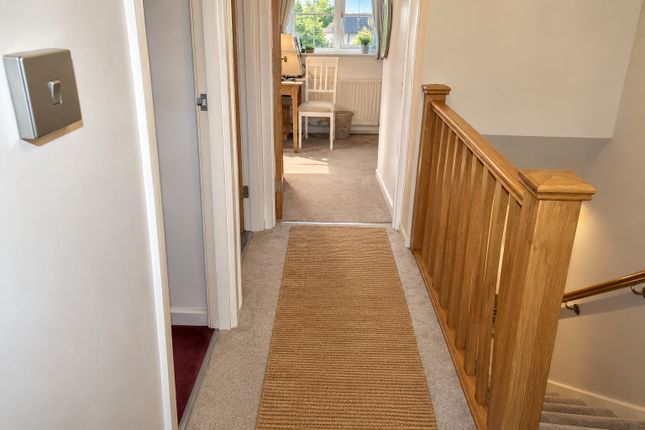 48, Peckforton Way, Chester photo 4