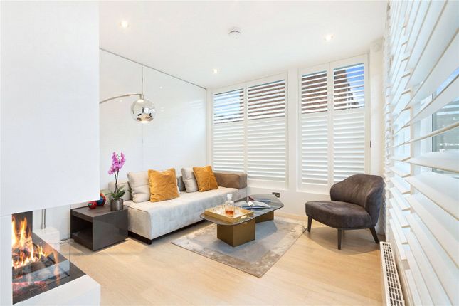 Thumbnail Terraced house to rent in Halliford Street, Canonbury