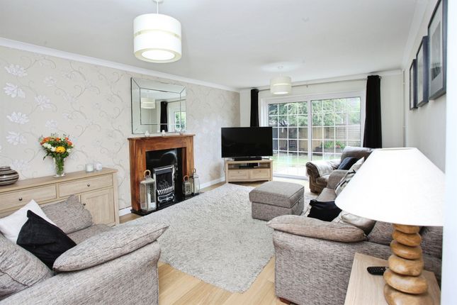 72, Wentwood View, Caldicot photo 3