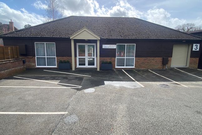 Thumbnail Warehouse to let in London Road, Hartley Wintney