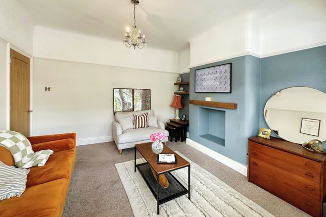 6, Laburnum Avenue, Manchester photo 2