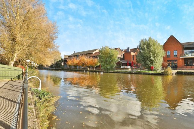 Town house for sale in Baltic Wharf, Norwich