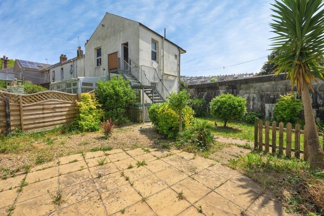 First Floor Flat, 13, Ronald Terrace, Devon photo 4