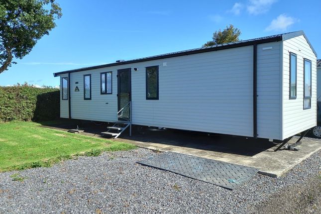 Mobile/park home for sale in Smallwood Hey, Pilling, Preston