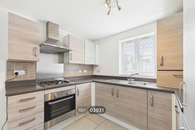 24, Crown Street, Nottingham, NG15 7SW photo 2