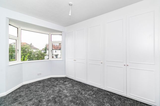 Princes Avenue, Surbiton photo 4