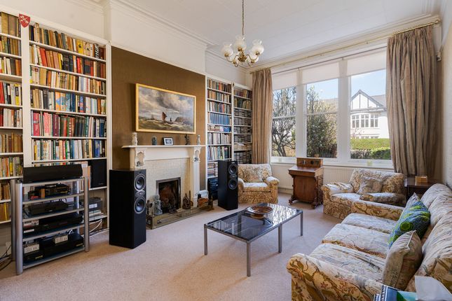 7, Archer Road, Penarth photo 2