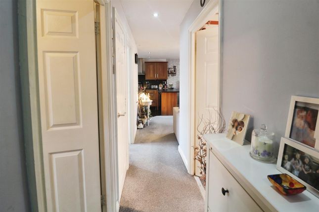 Flat for sale in Aynsley Gardens, Church Langley, Harlow