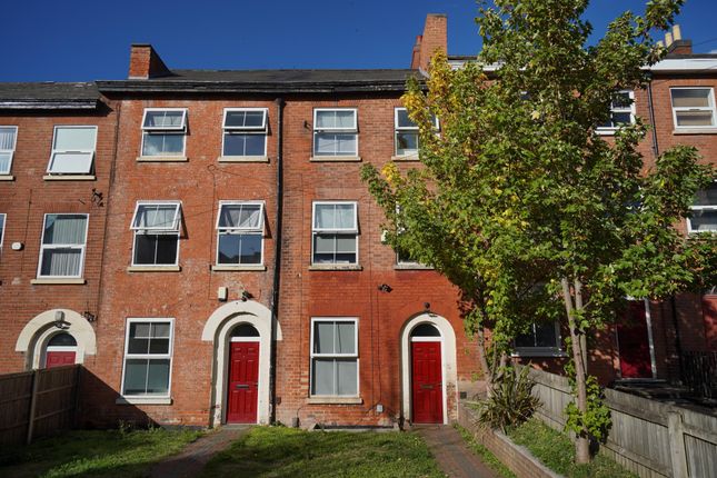 10, Wellington Square, Nottingham photo 4